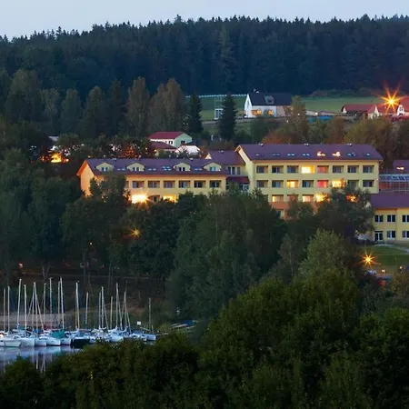Lipno-frymburk Apt C 210 Apartment *